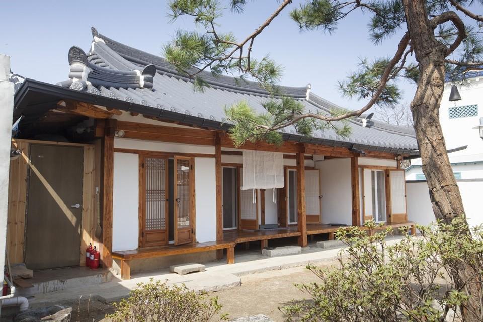 Ohnewwall Guesthouse จอนจู ภายนอก รูปภาพ
