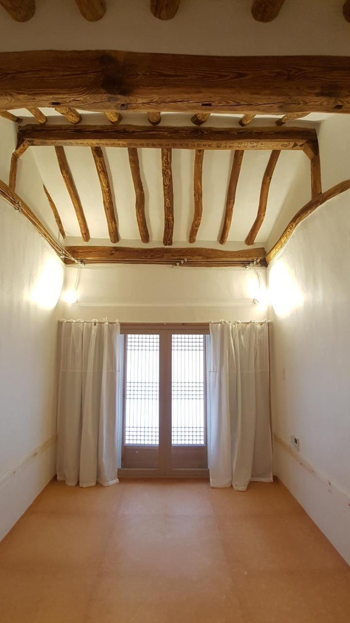Ohnewwall Guesthouse จอนจู ภายนอก รูปภาพ